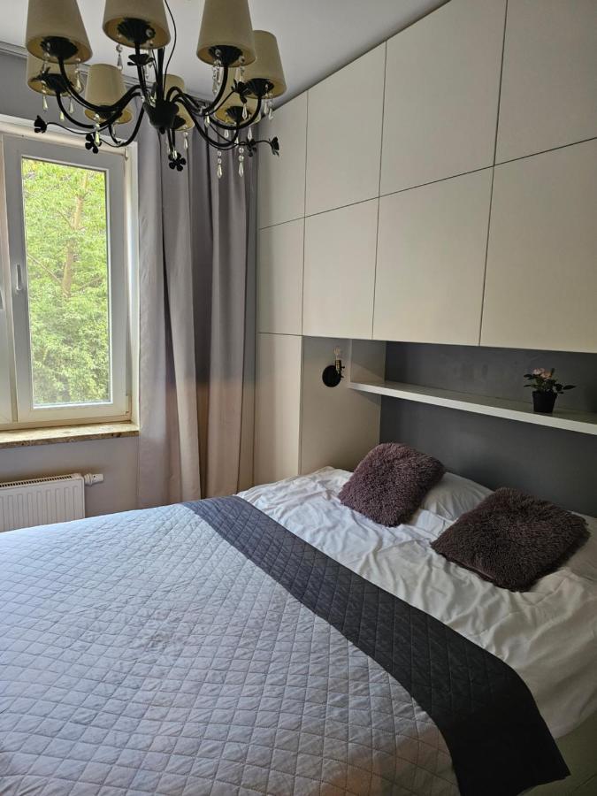 Apartament Rodzinny - Calodobowe Zakwaterowanie, Bezplatny Parking Stary Toruń Esterno foto